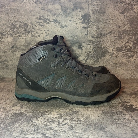 Scarpa Moraine Mid Goretex Boots 63054 Womens sz 10.5 Grey - Picture 1 of 8